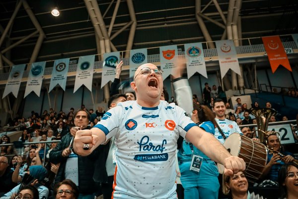 Wie kann ich meine Ernährung vor einem Wettkampf am besten planen?